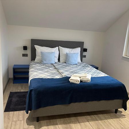 Rooms Jelak 大戈里察 外观 照片