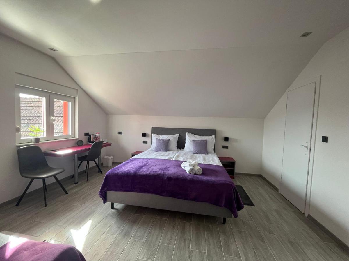 Rooms Jelak 大戈里察 外观 照片