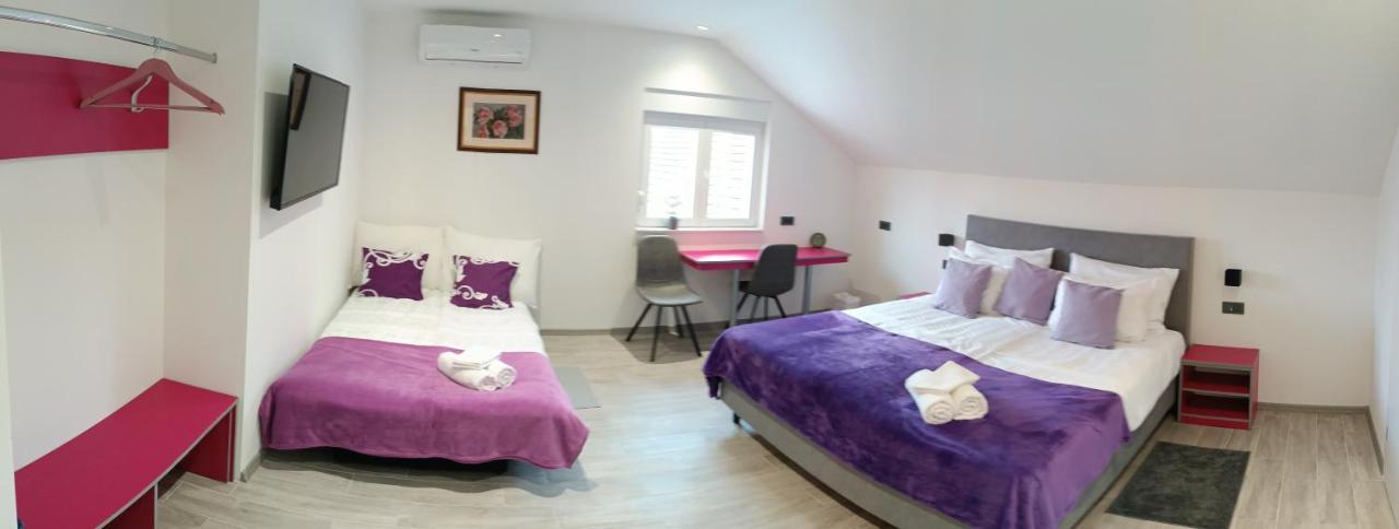Rooms Jelak 大戈里察 外观 照片
