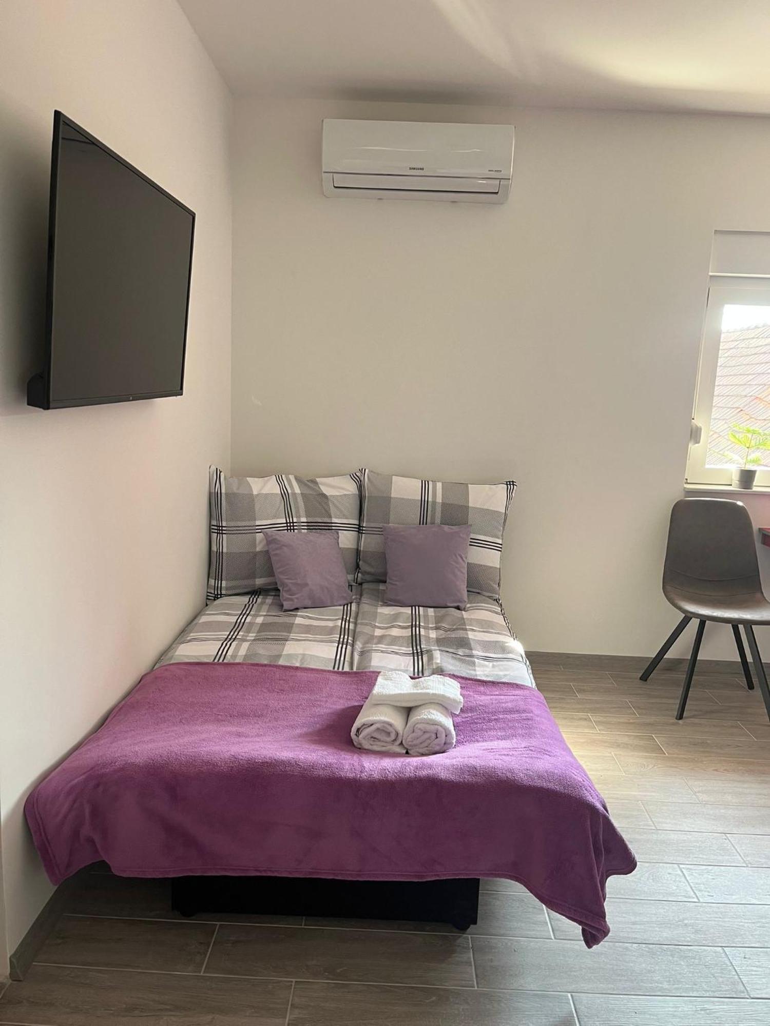 Rooms Jelak 大戈里察 客房 照片