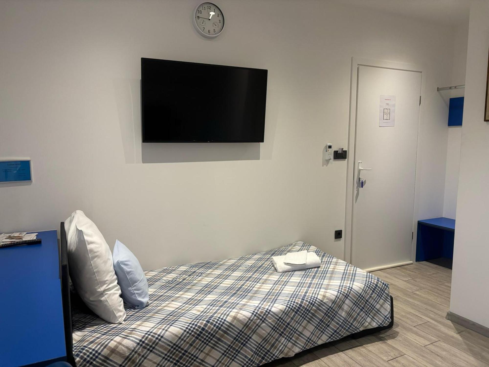 Rooms Jelak 大戈里察 外观 照片